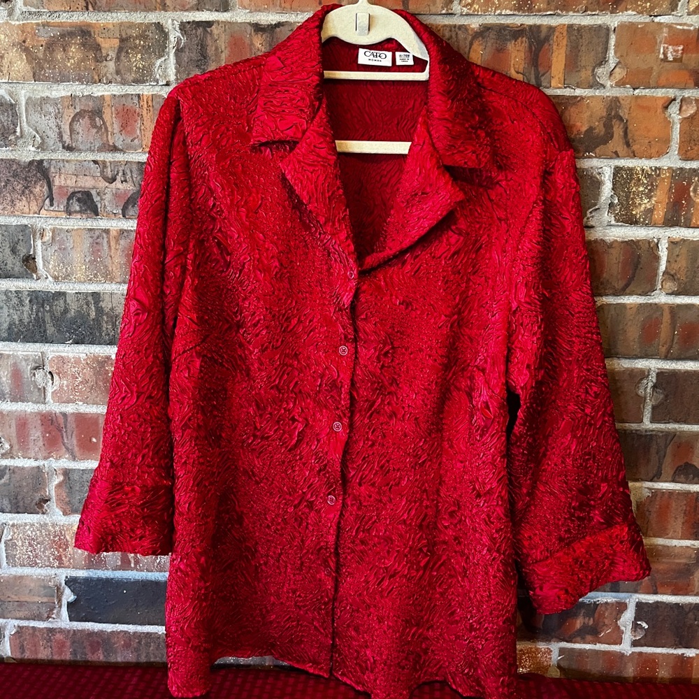 Chico's Red Textured Button-Front Blouse